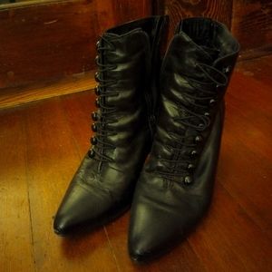 Victorian style walking pumps